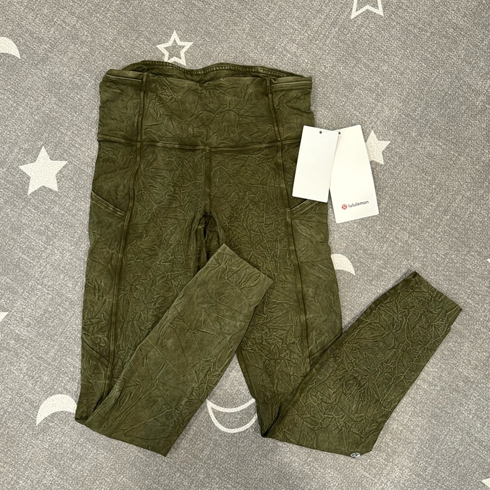 NWT Lululemon fast and free HR tight 25”